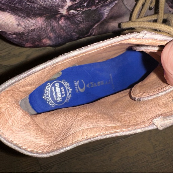 Jeffery Campbell Lita wolf platform boots - Picture 9 of 9